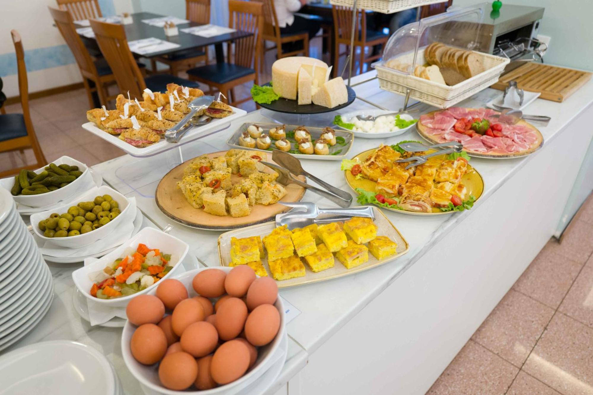 Hotel St Gregory Park Rimini Bagian luar foto